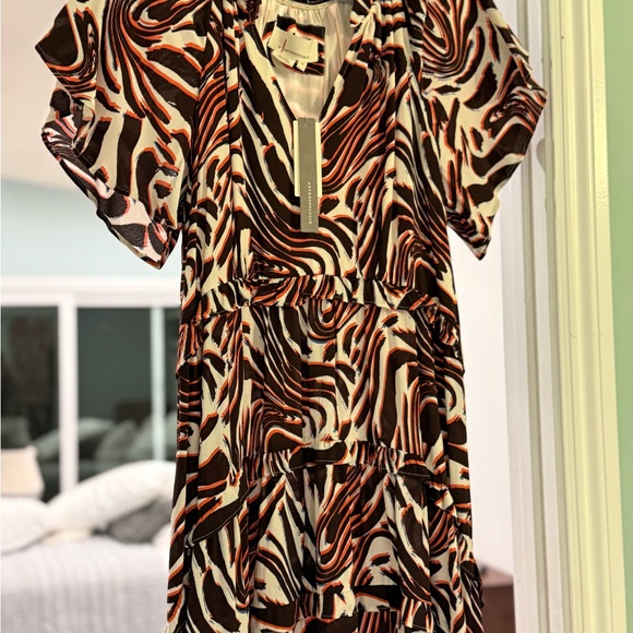 Anthropologie tiered Robin Mini dress Size M worn once Perfect Condition - Picture 3 of 6